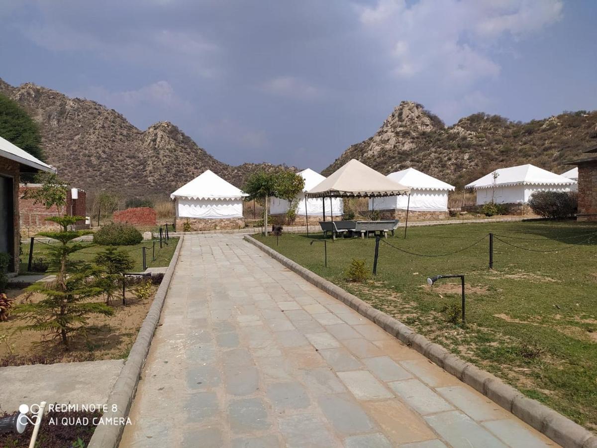 ג'איפור Grass Field Valley Resort מראה חיצוני תמונה
