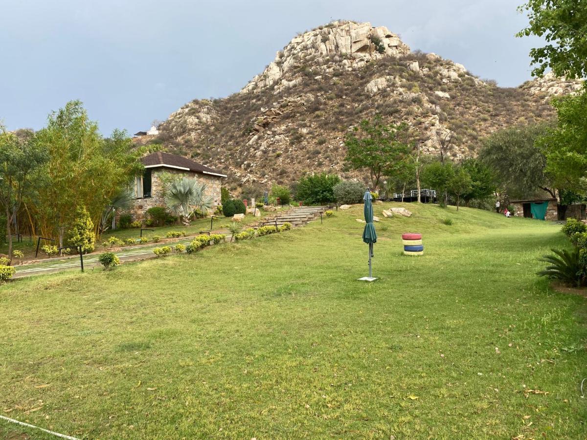 ג'איפור Grass Field Valley Resort מראה חיצוני תמונה