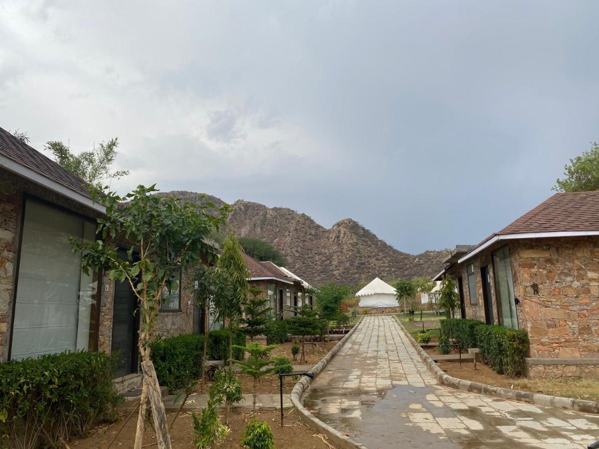 ג'איפור Grass Field Valley Resort מראה חיצוני תמונה